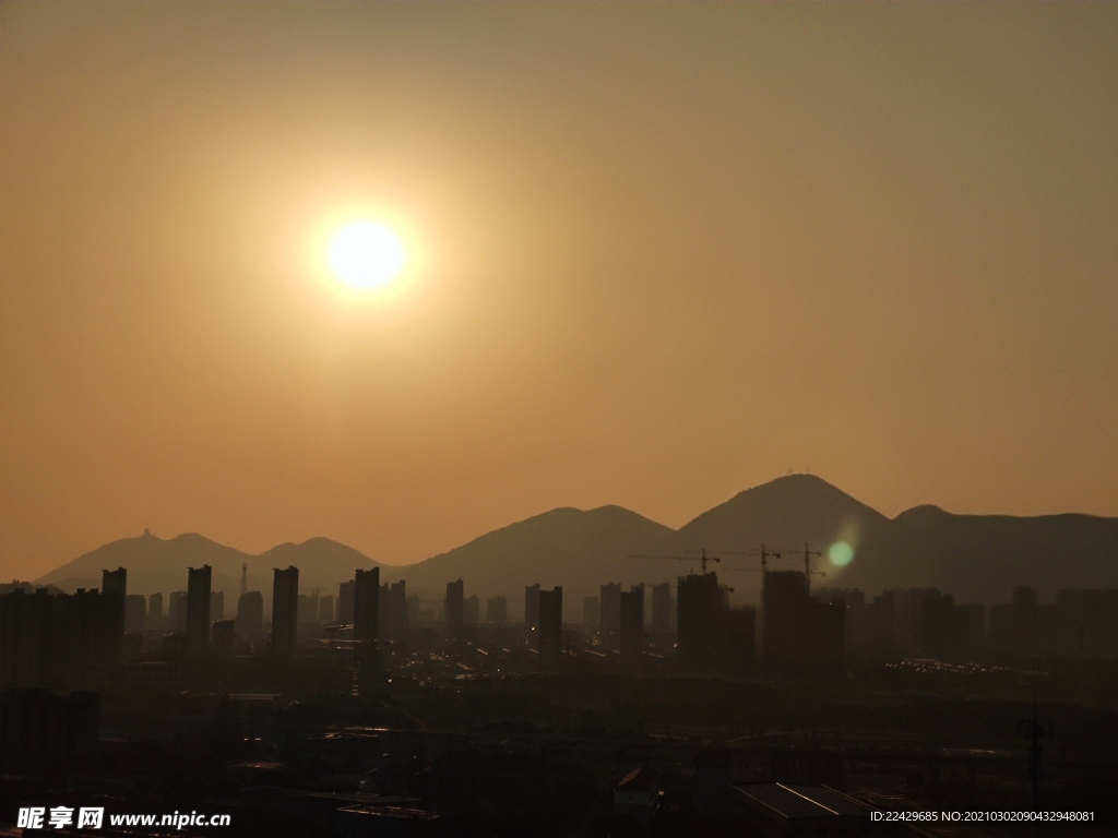 半山夕阳