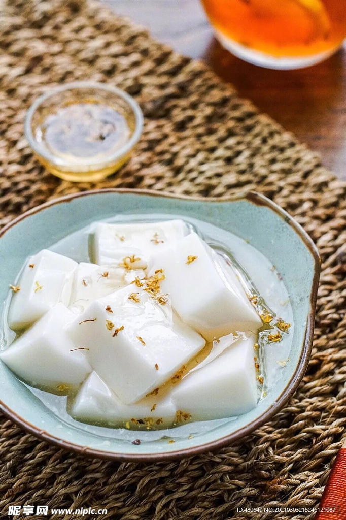 小吃米豆腐