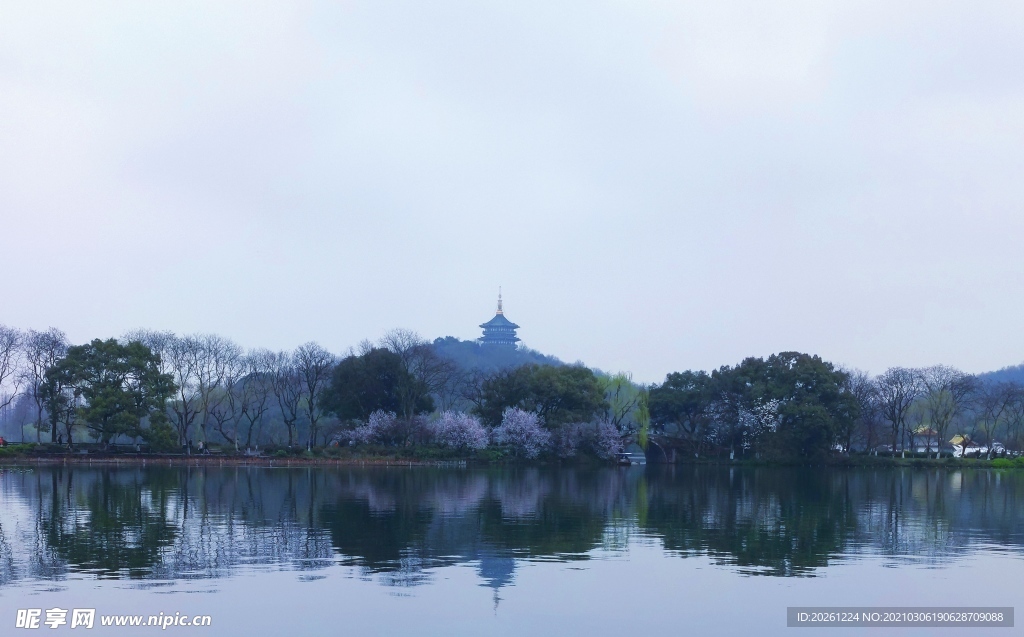 水墨西湖