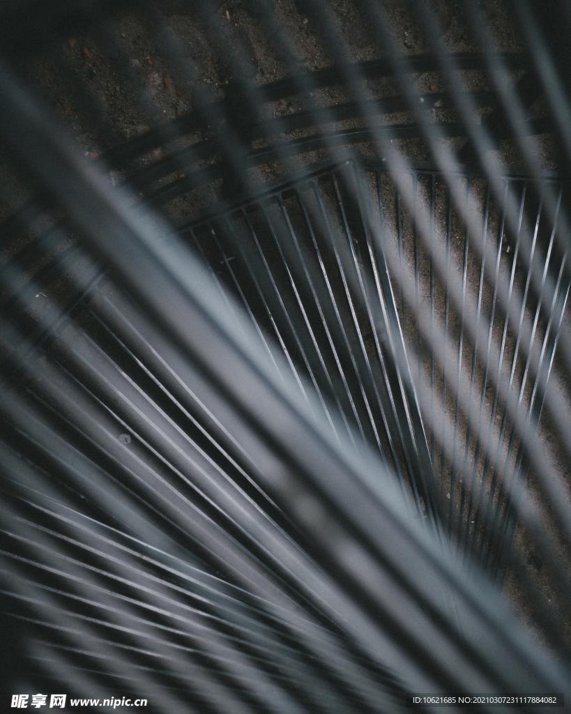 金属