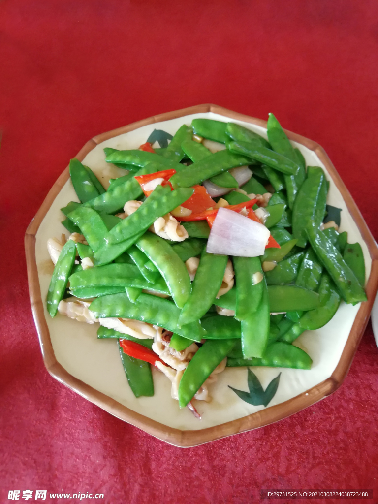 兰豆炒鱿鱼