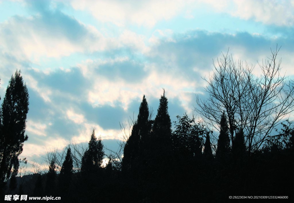 天空