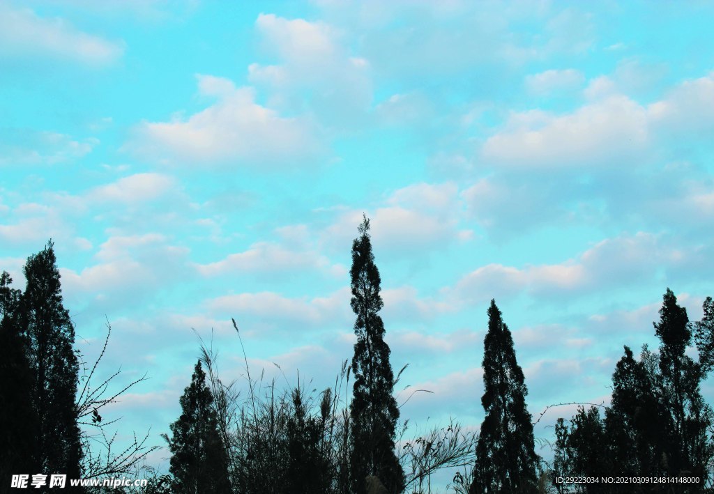 天空
