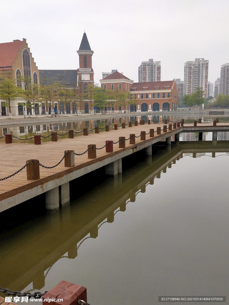 风景  建筑  房子  树木