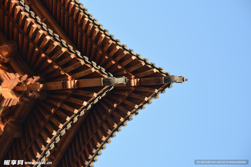 古建筑屋檐瓦砾一角