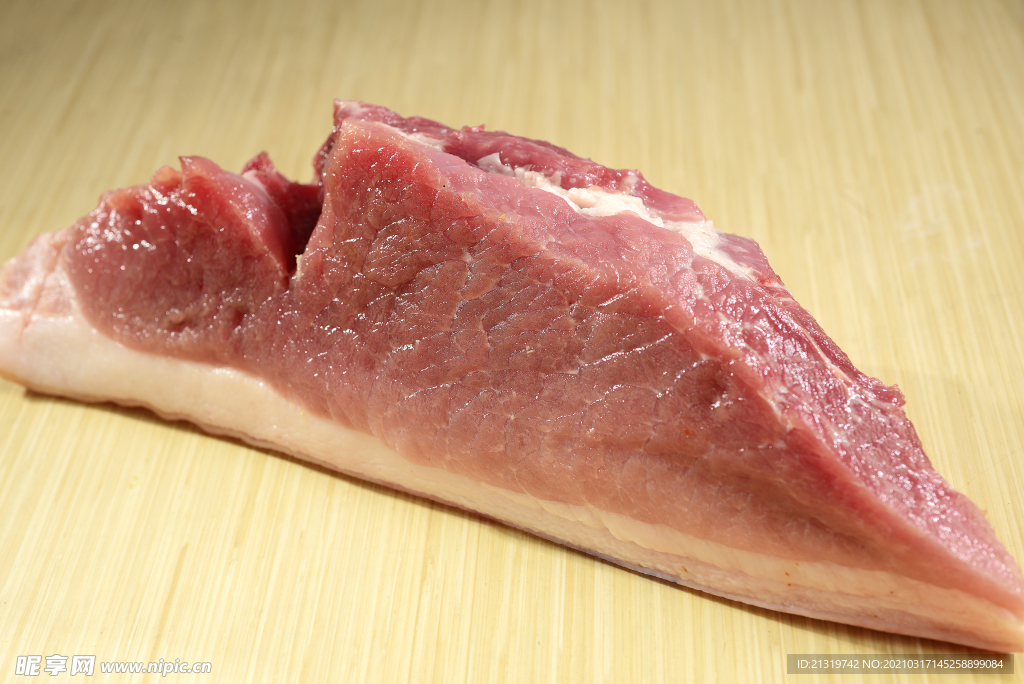 新鲜猪肉