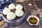 手工小笼包