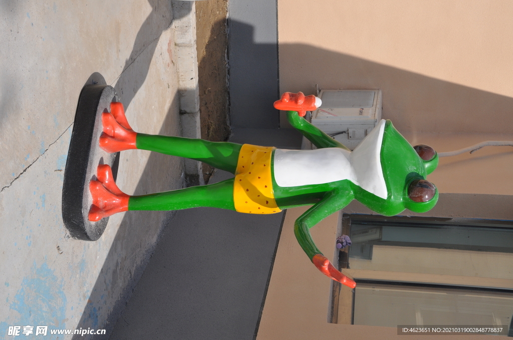 玻璃钢雕塑之青蛙造型