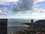 海上的云