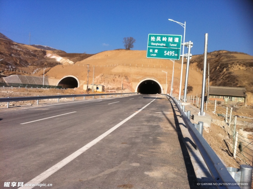 灵山抢风岭隧道