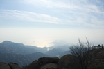 山峰天空