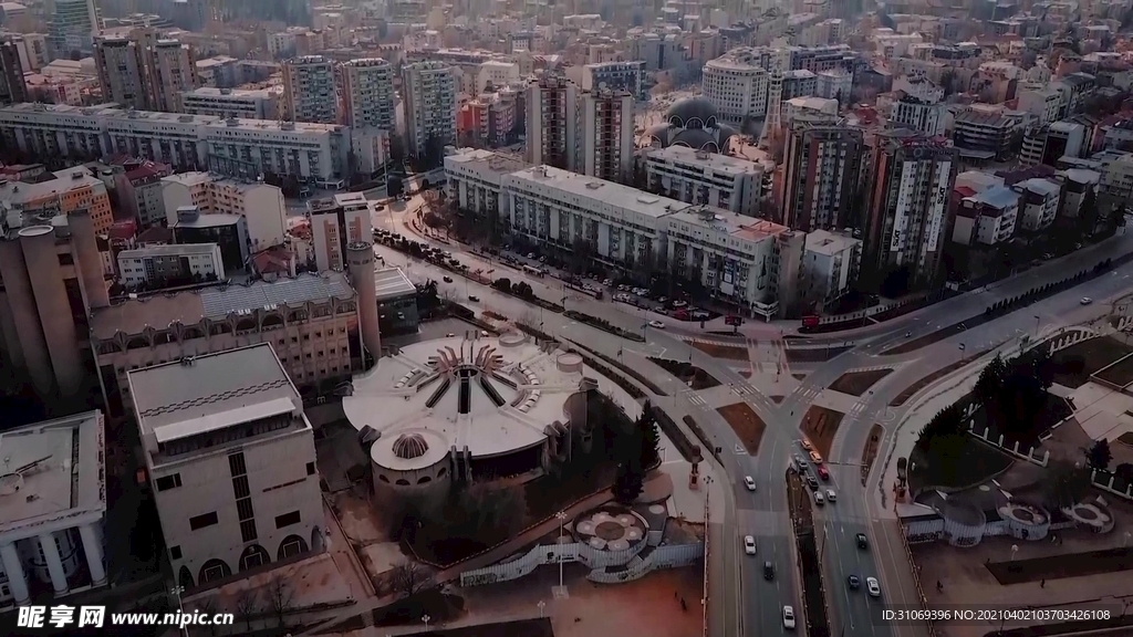 航拍城市建筑群视频