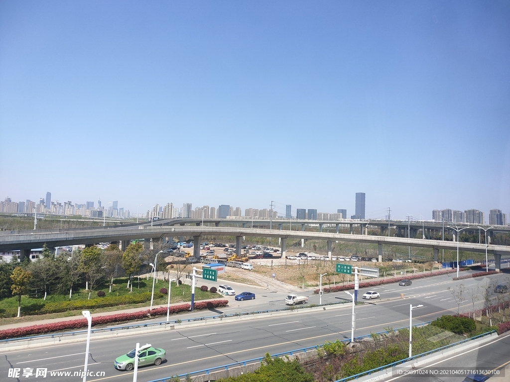 城市