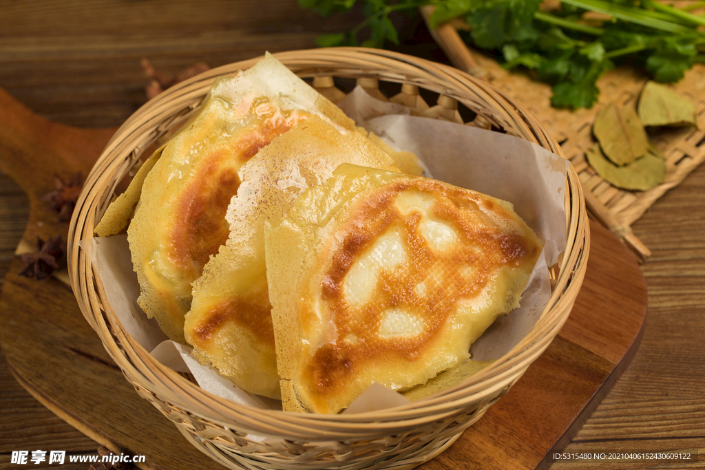 锅贴 煎饺