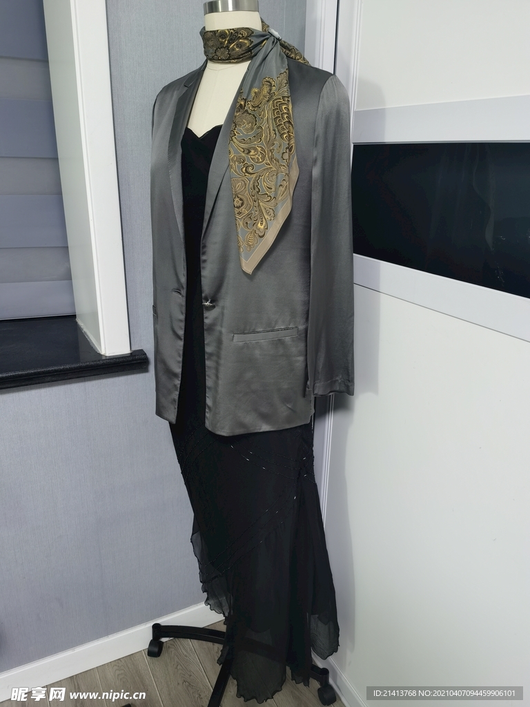 精品服饰穿搭