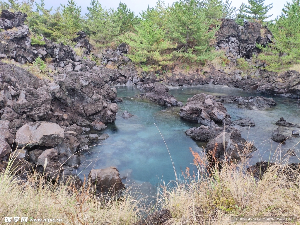 曾经的火山口