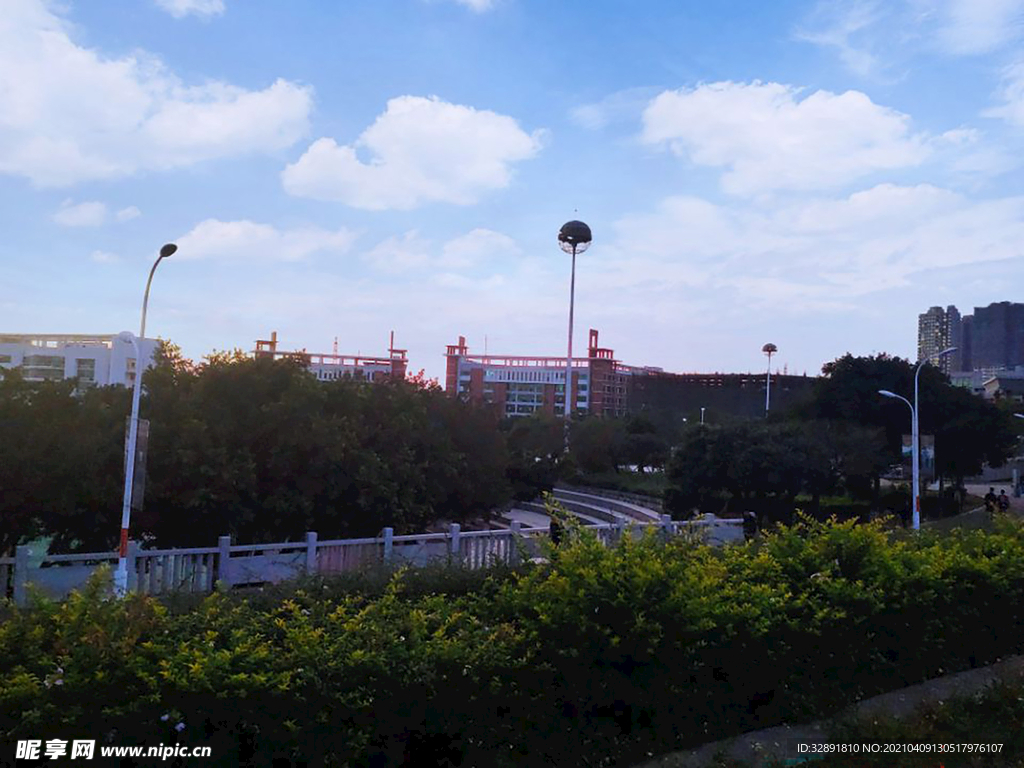 学校的天空