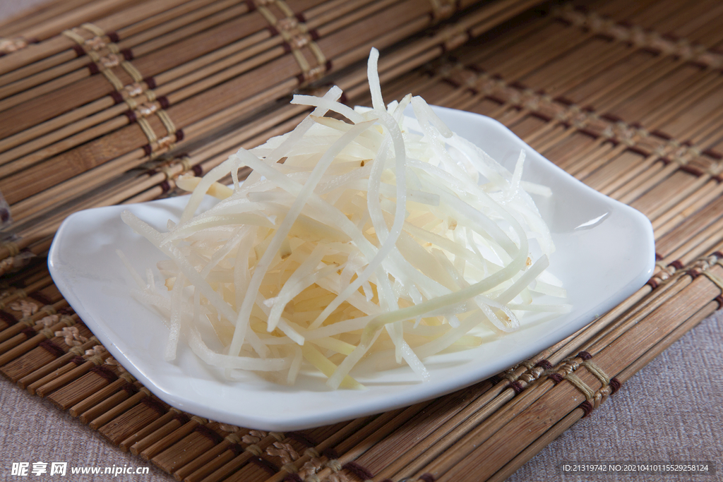 鲜切土豆丝