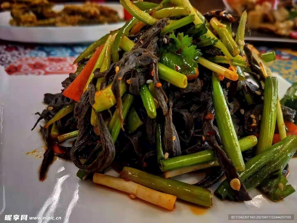黑芝麻面筋