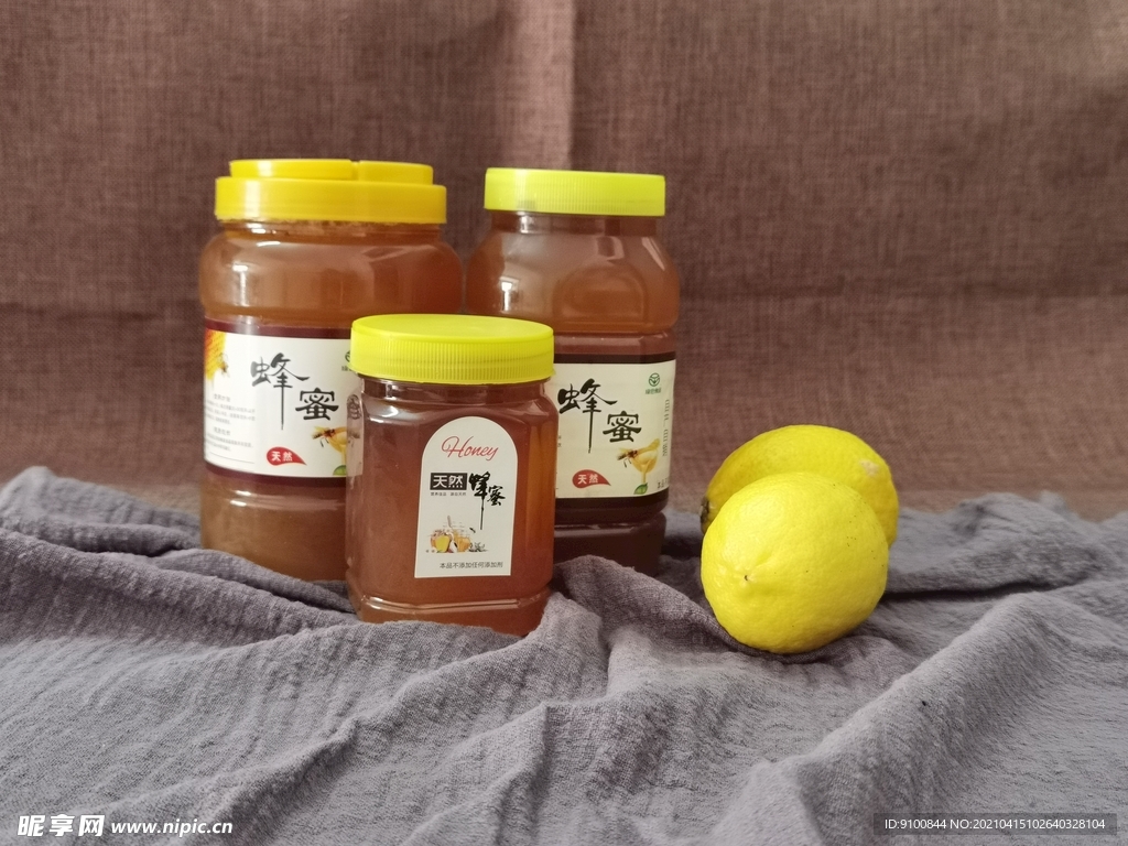 蜂蜜一罐蜂蜜瓶子柠檬蜂蜜