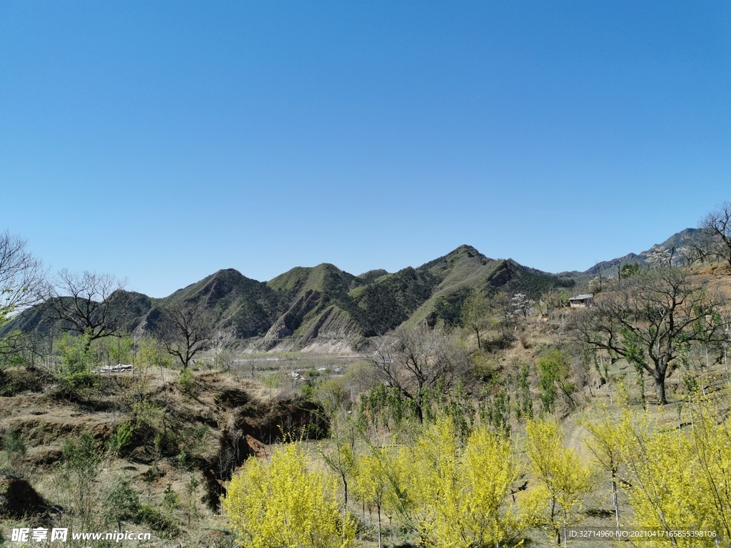 蓝天青山