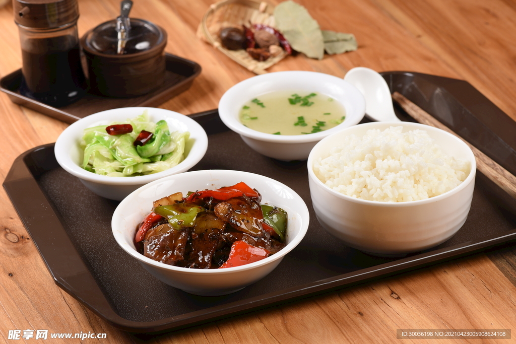 回锅肉套饭  套饭