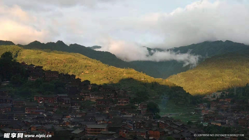 西江苗寨