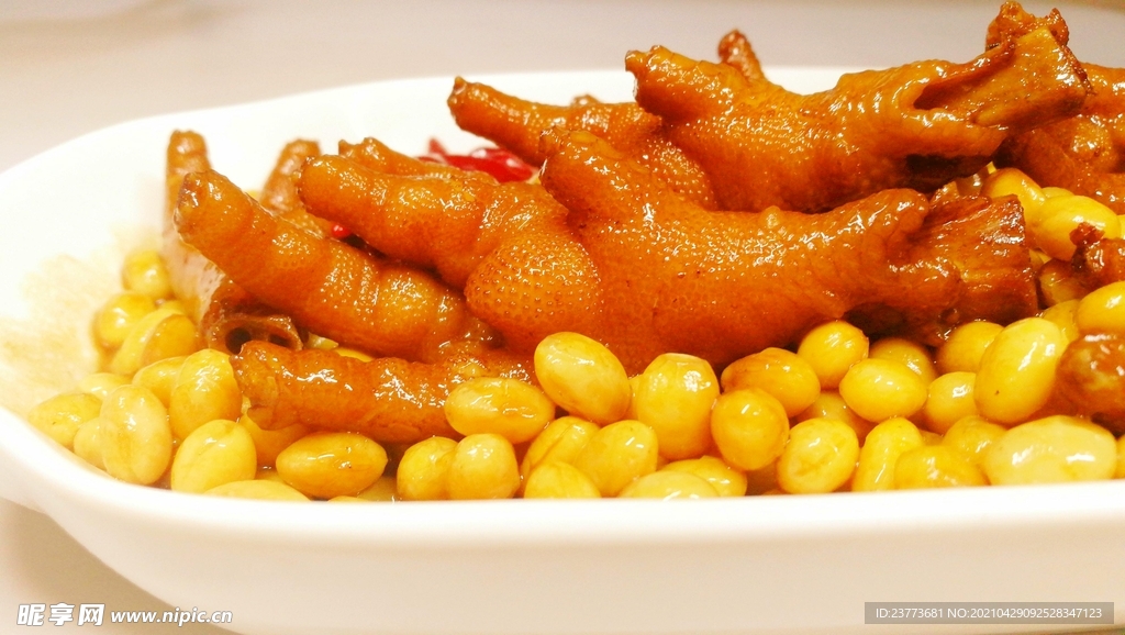 黄豆焖鸡脚