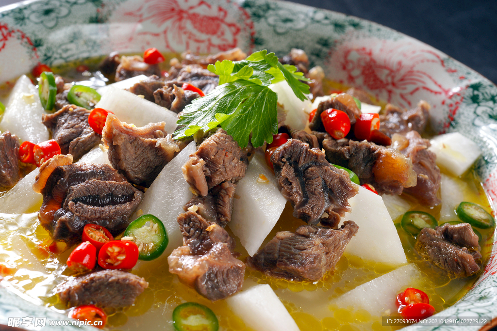 萝卜炖牛肉