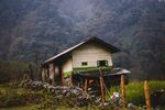小屋与大山
