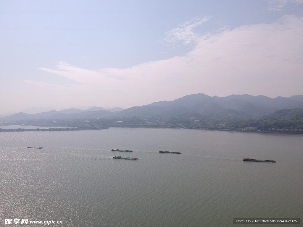 航拍鸟瞰水海水高光江面河面