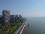 沿江橡胶跑道沿江住宅