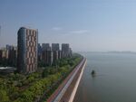 沿江橡胶跑道沿江住宅
