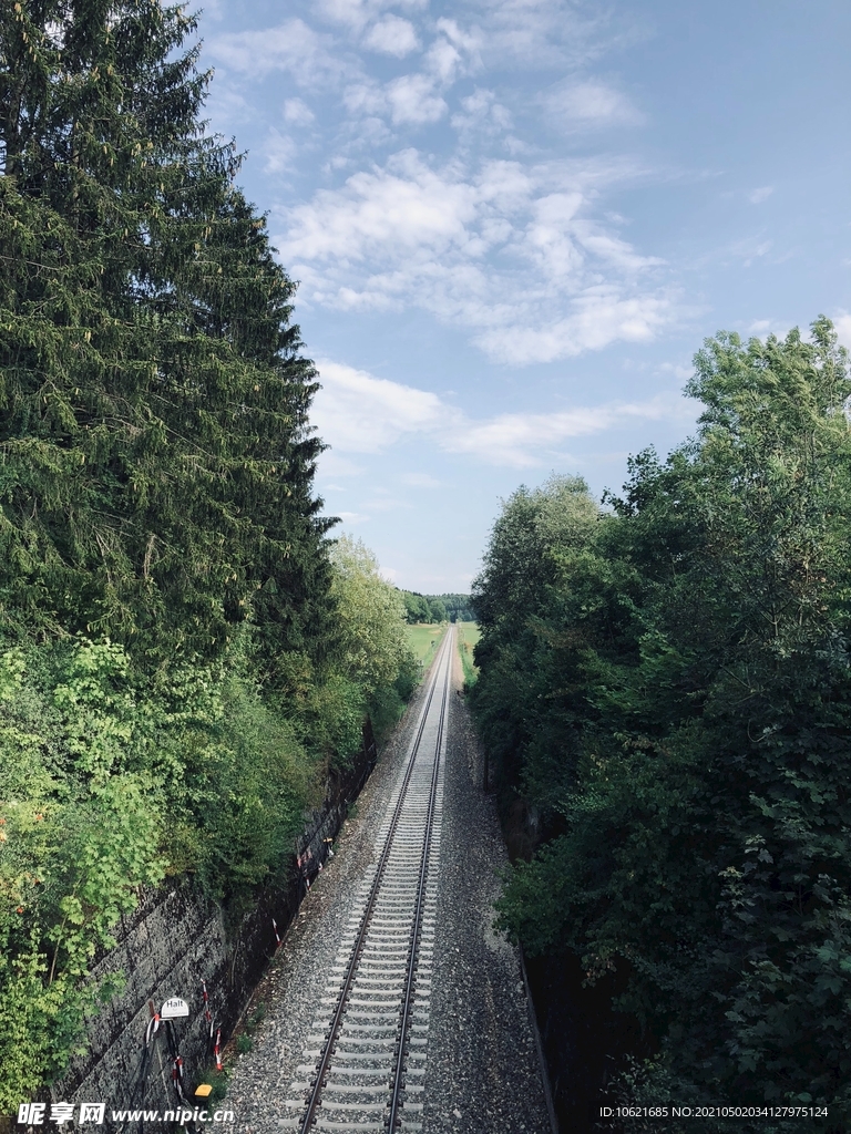 铁路             