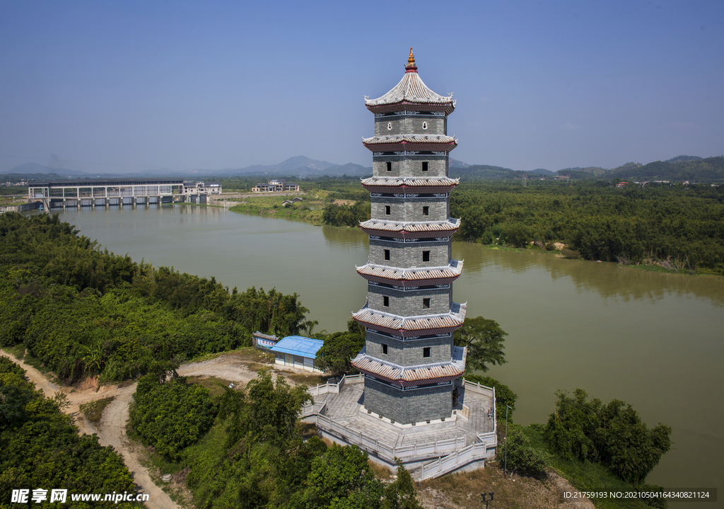 青龙潭宝塔