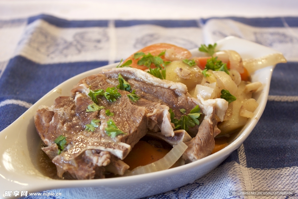 炖肉