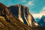 山 