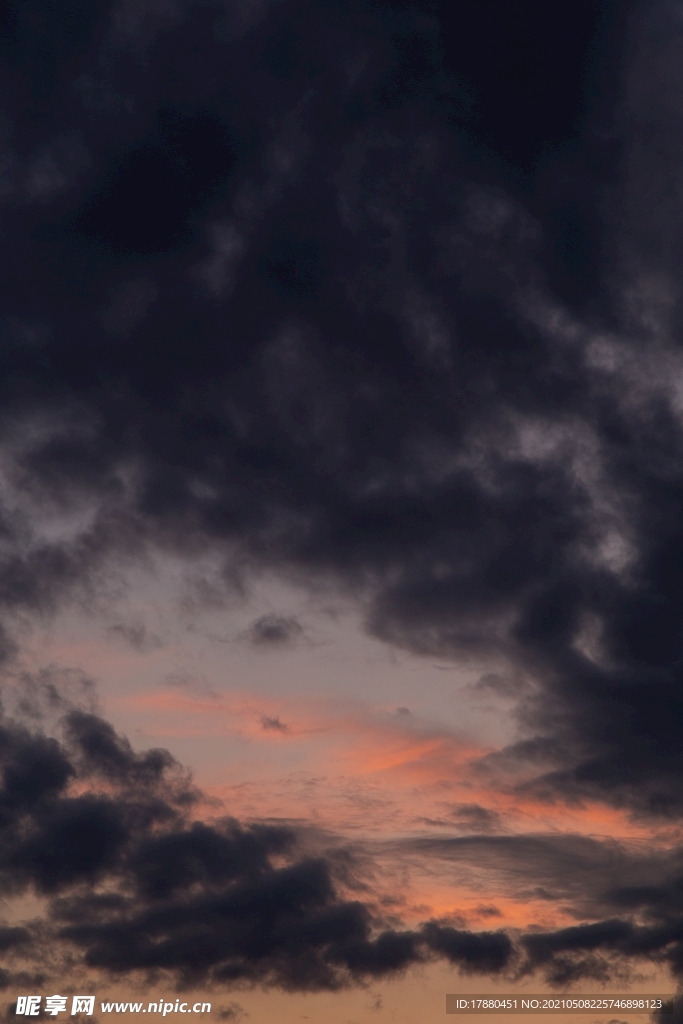 天空