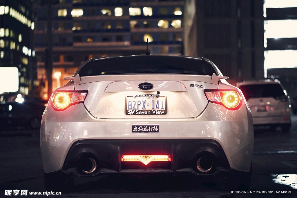 汽车             