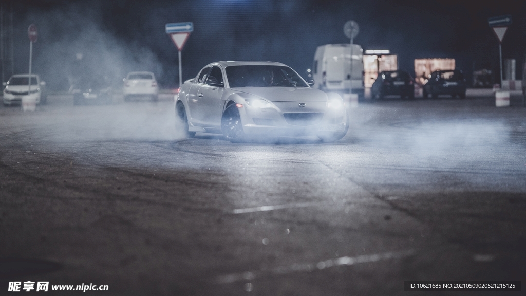 汽车             