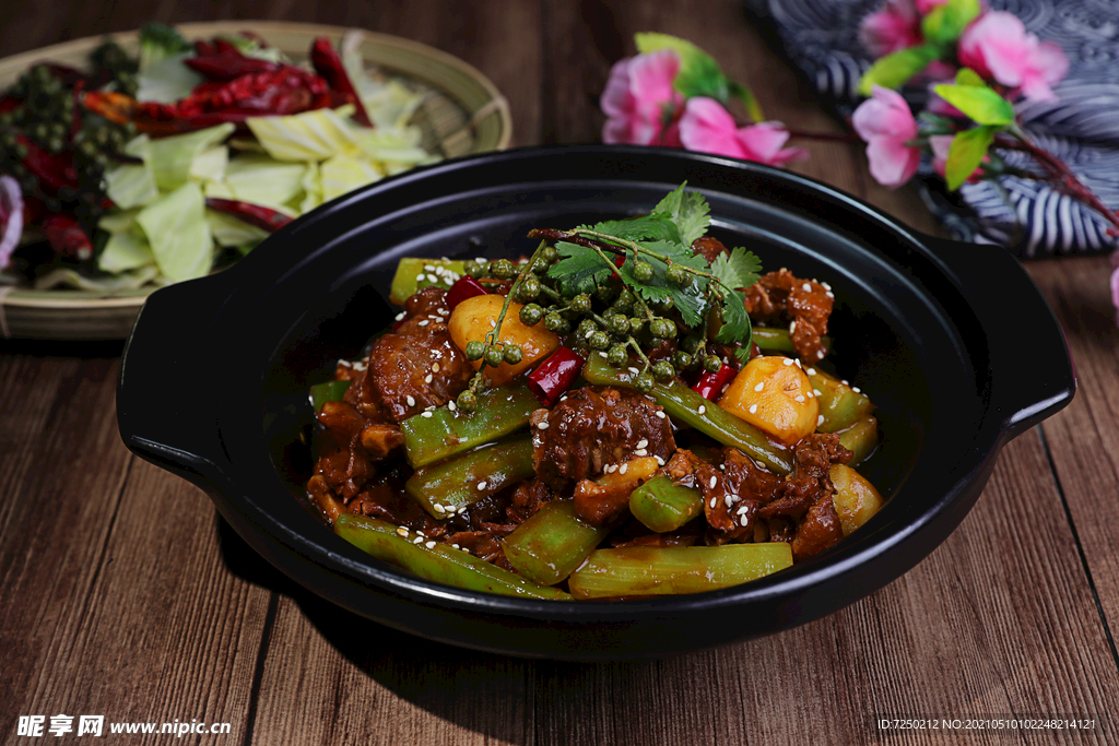 古法煨老鹅摄影图__传统美食_餐饮美食_摄影图库_昵图网