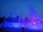 音乐喷泉夜景蓝色灯光