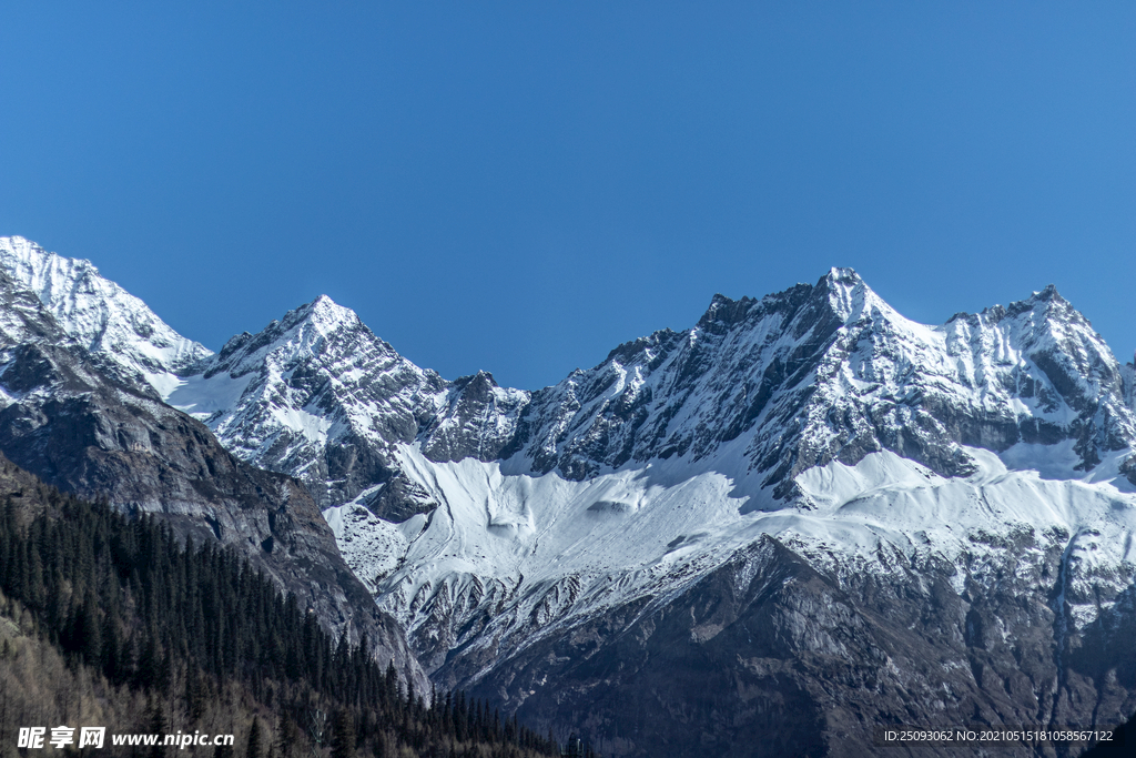 四姑娘山