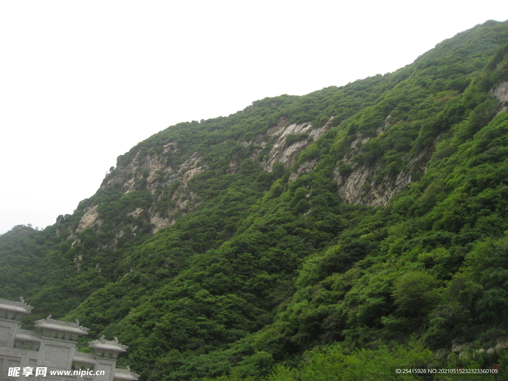 华山