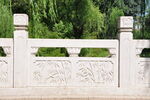 北京紫竹院公园的玉石栏杆