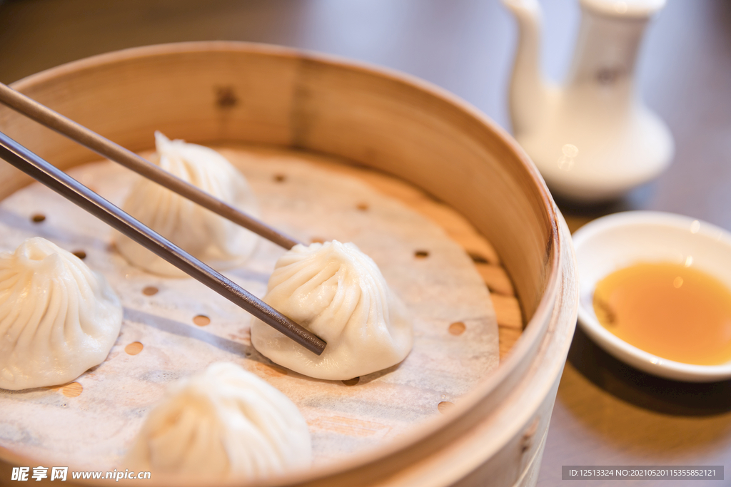 小笼包