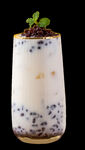 红豆奶茶  