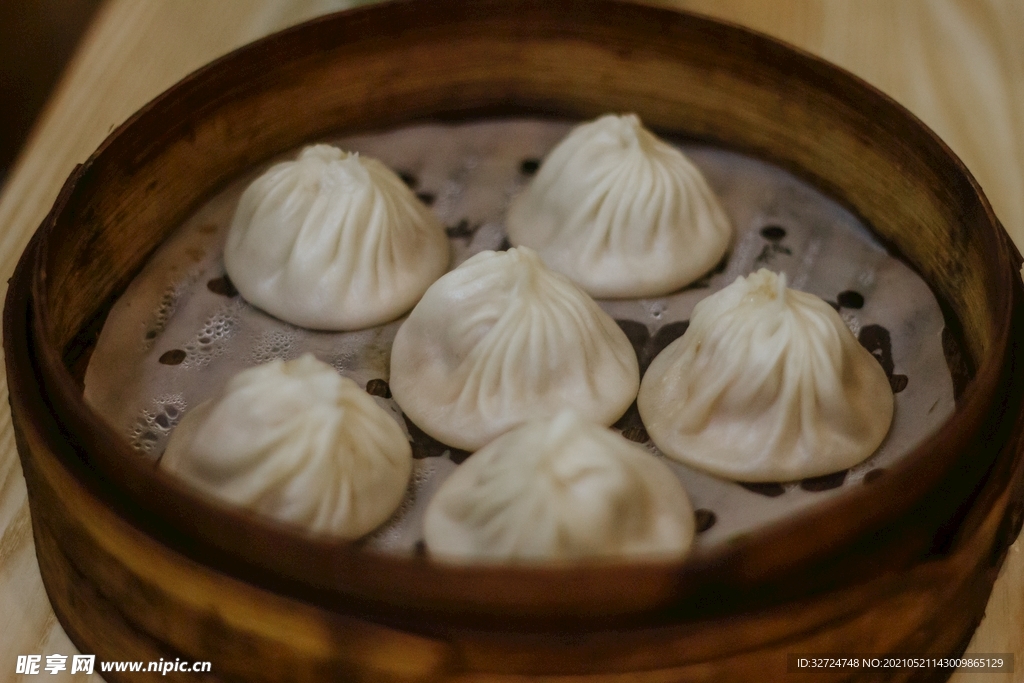小笼包
