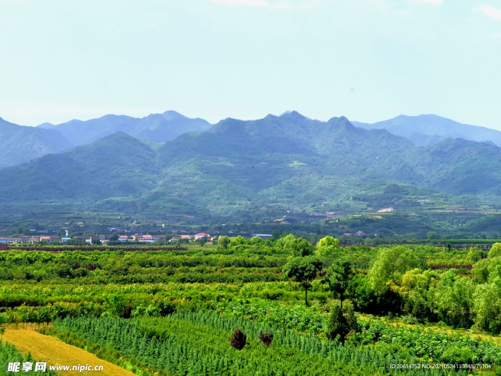 美丽的大山风景