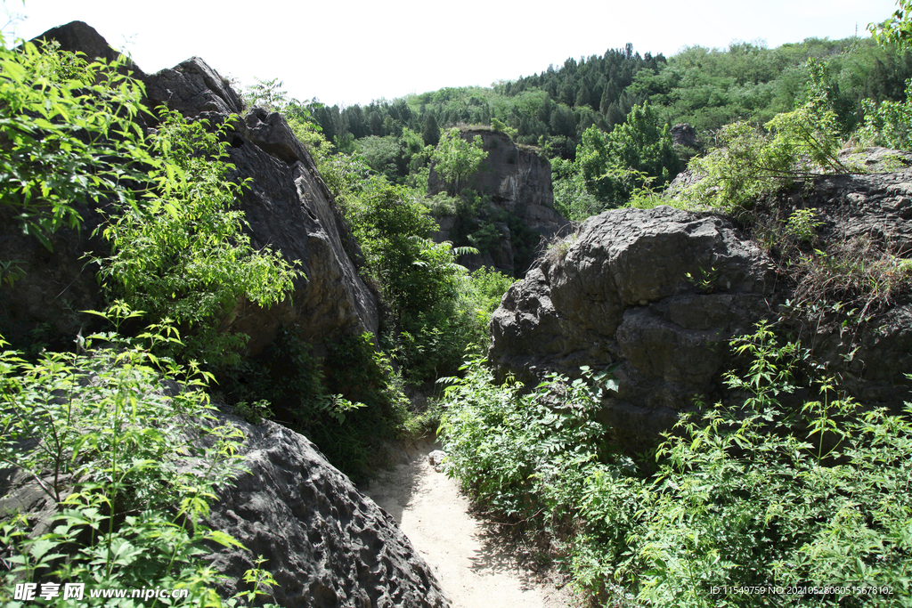 石淙河景色